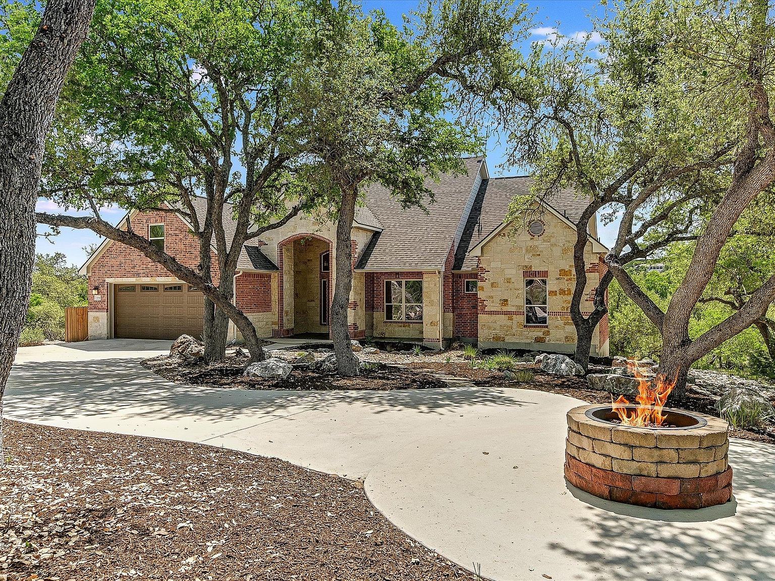 1014 Broken Spoke Canyon Lake, TX 78133 - Thumbnail 4