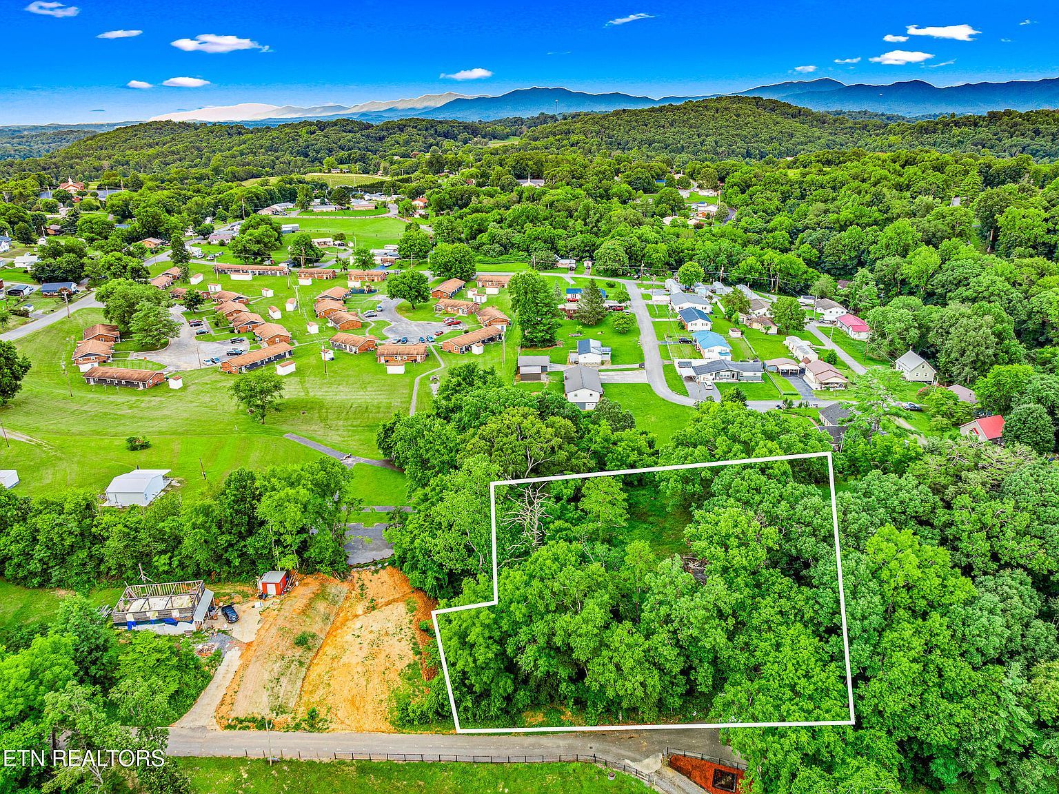 278 Harvest St Newport, TN 37821 - Thumbnail 4