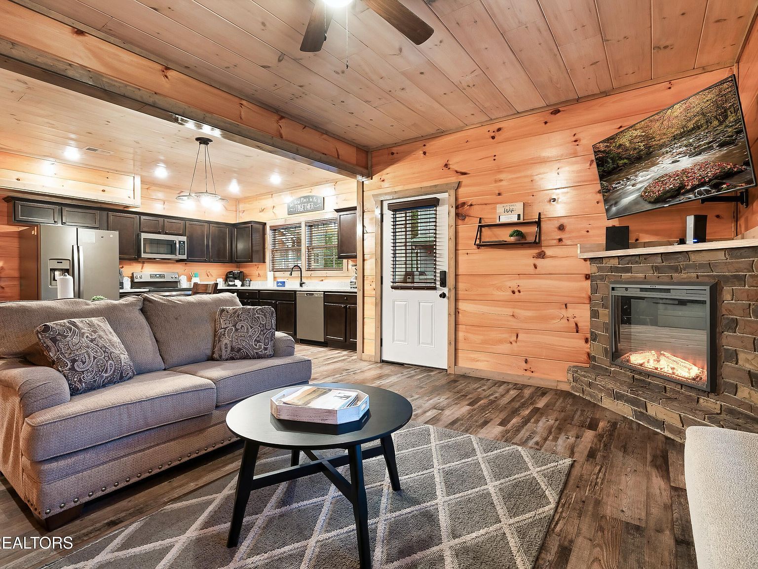 876 Osprey Way Pigeon Forge, TN 37863 - Thumbnail 4