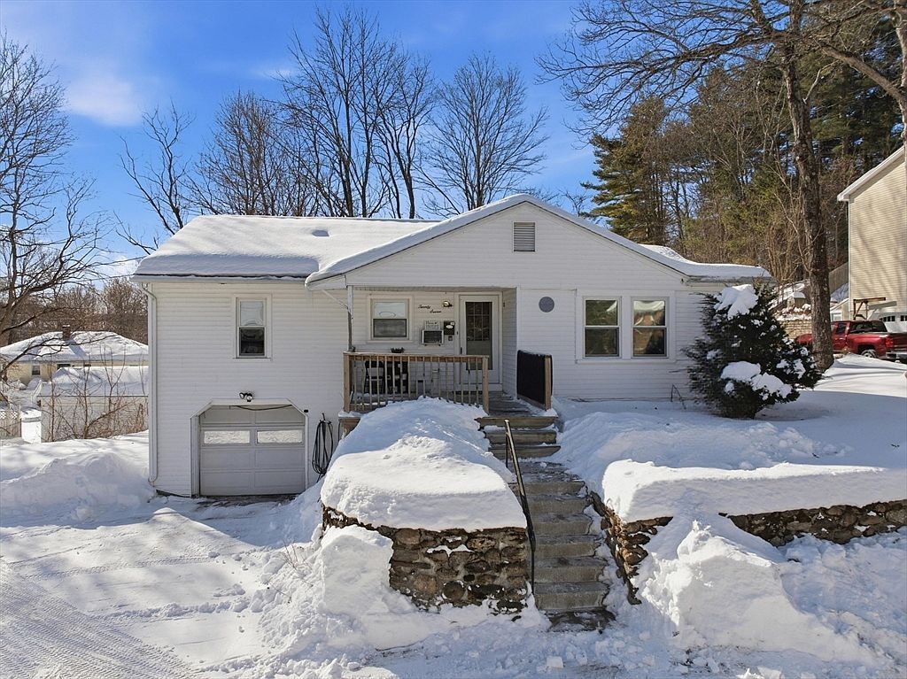 27 Jerome St Southbridge, MA 01550 - Thumbnail 4