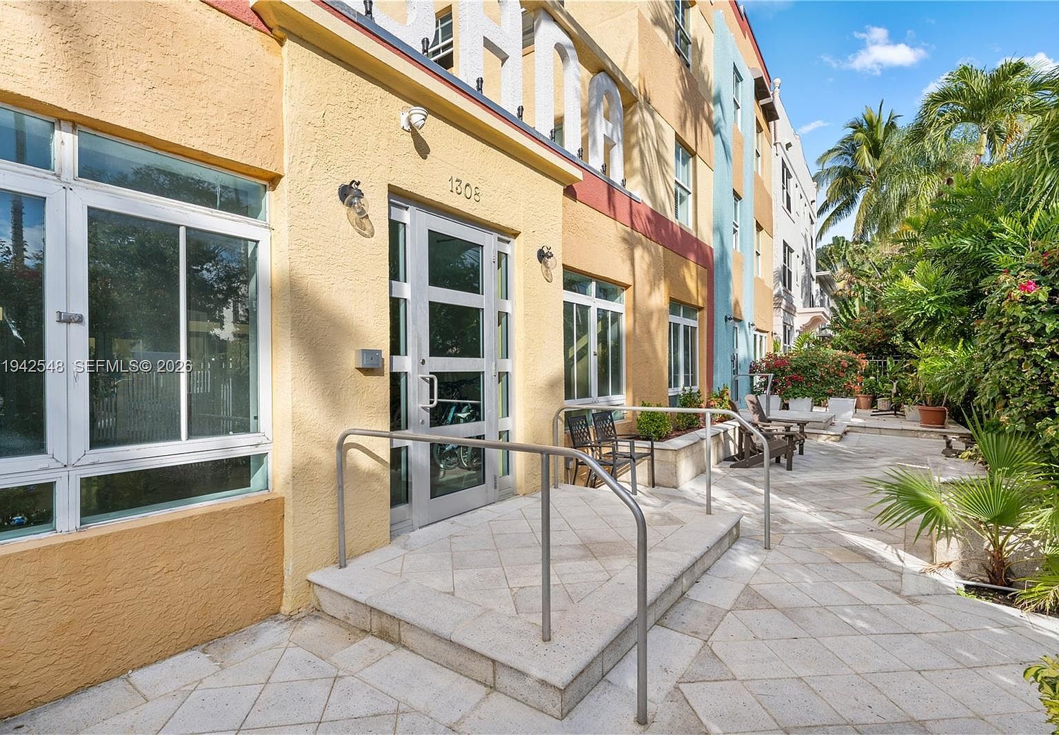 1308 Drexel Ave APT 209 Miami Beach, FL 33139 - Thumbnail 4