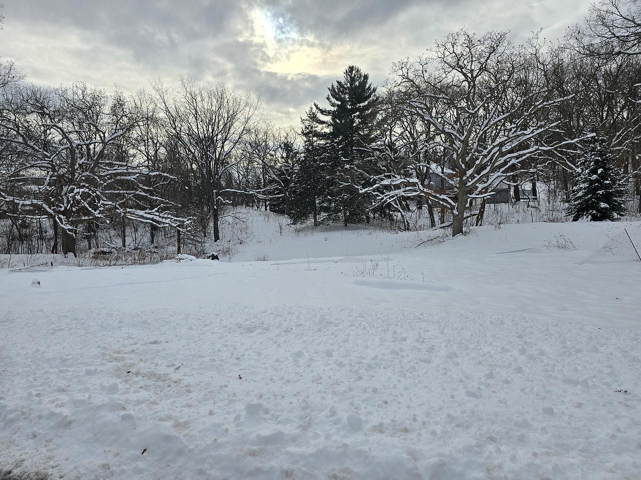 411 89th St Twin Lakes, WI 53181 - Thumbnail 4