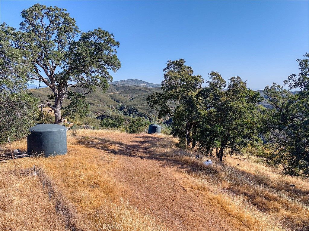 1034 Round Ball Rd Clearlake Oaks, CA 95423 - Thumbnail 4