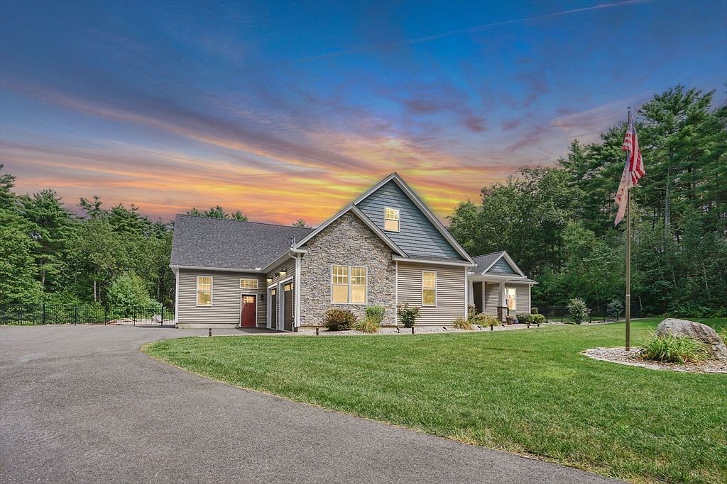 3012 Thorndike St Palmer, MA 01069 - Thumbnail 4