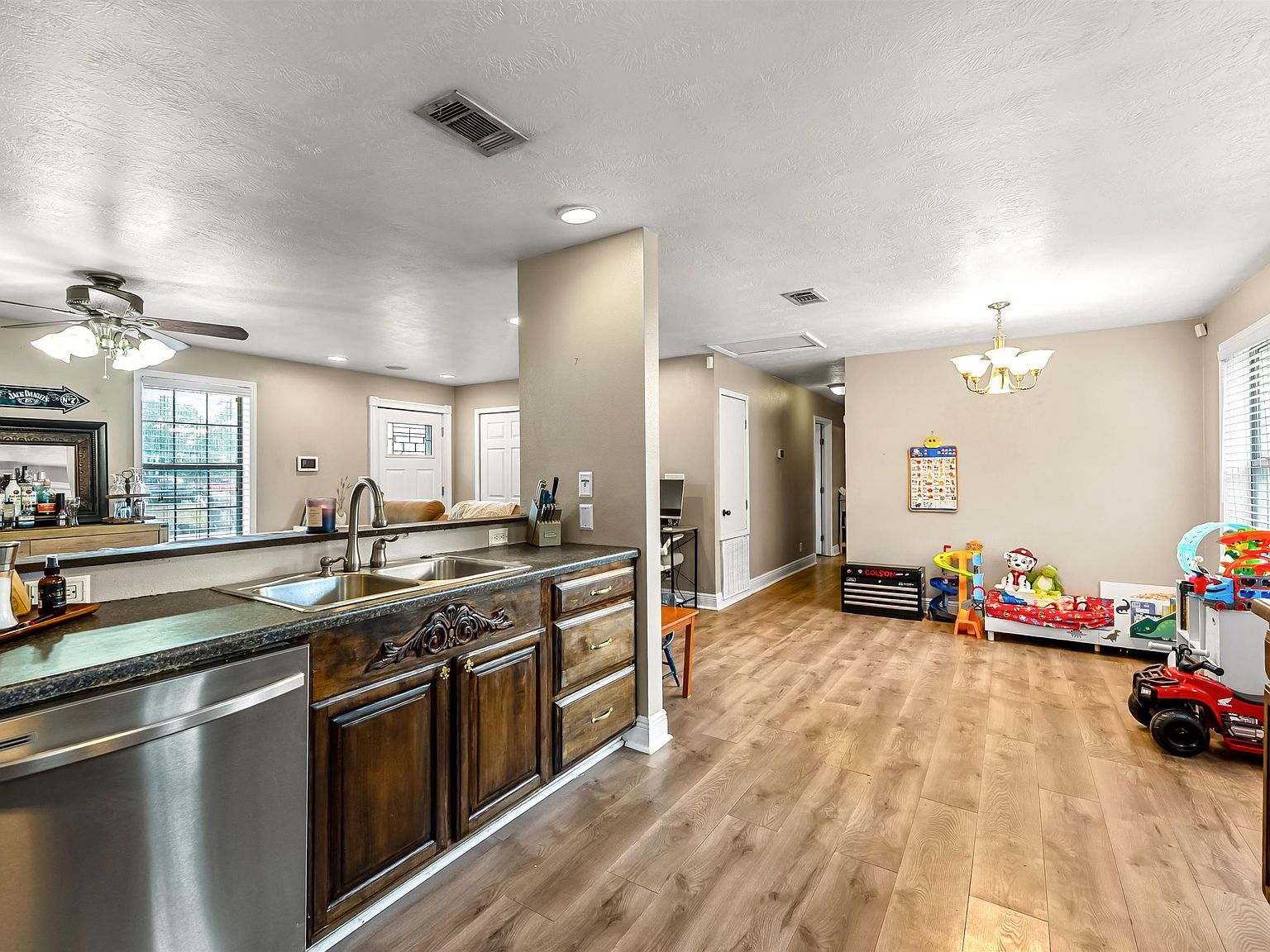 533 Corley St Dequincy, LA 70633 - Thumbnail 4