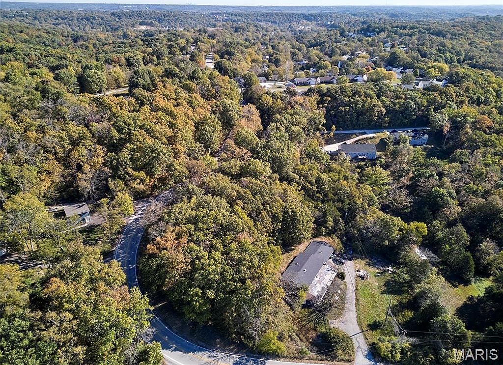 1-3 Hermitage Dr Fenton, MO 63026 - Thumbnail 4