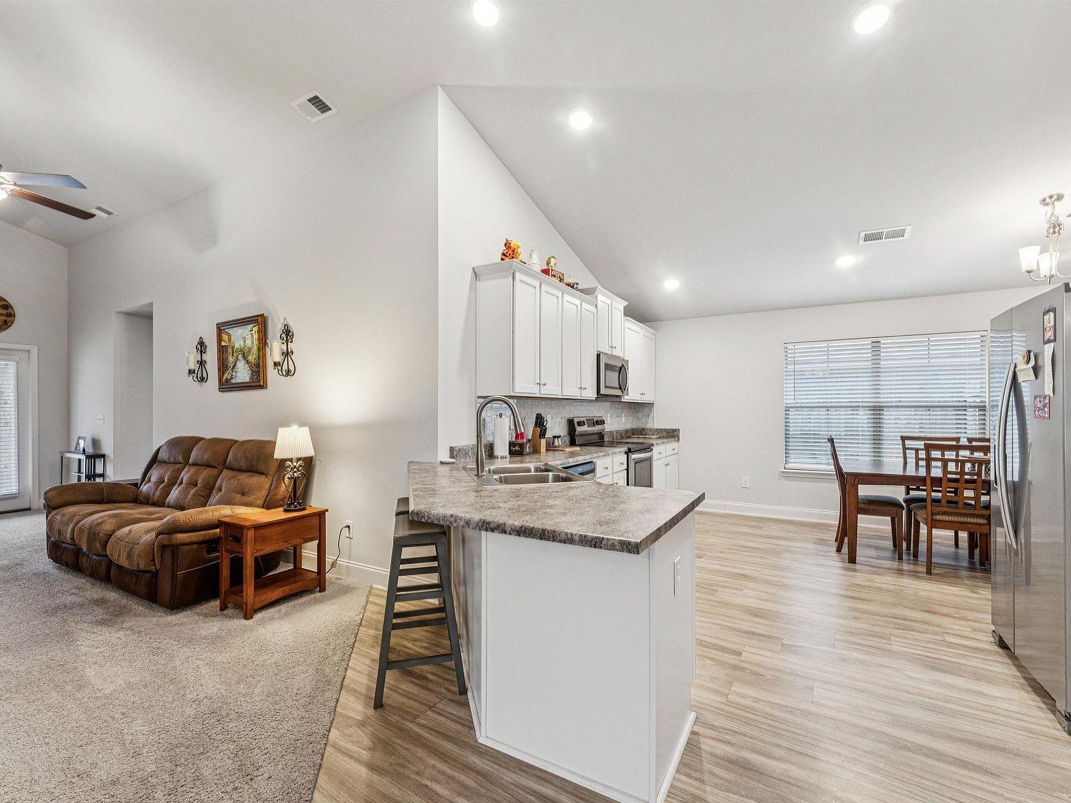 415 Black Creek Trl Odenville, AL 35120 - Thumbnail 4