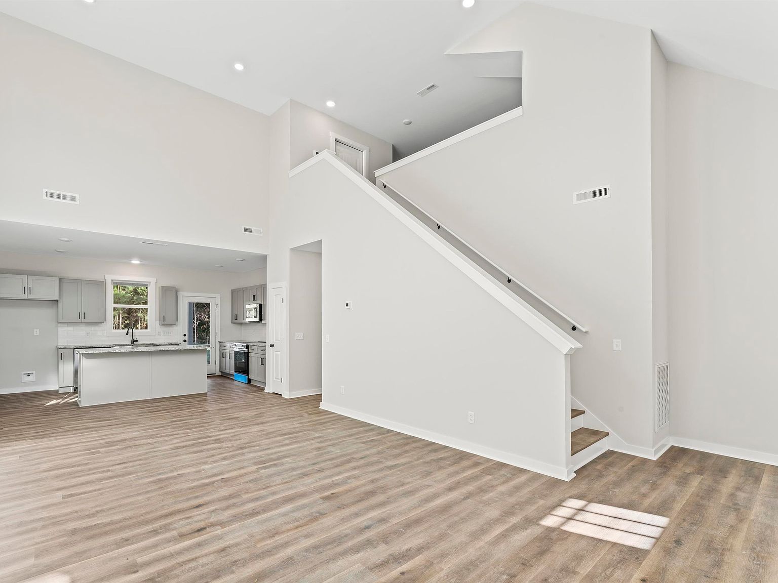 421 Alabama Blvd Trussville, AL 35173 - Thumbnail 4