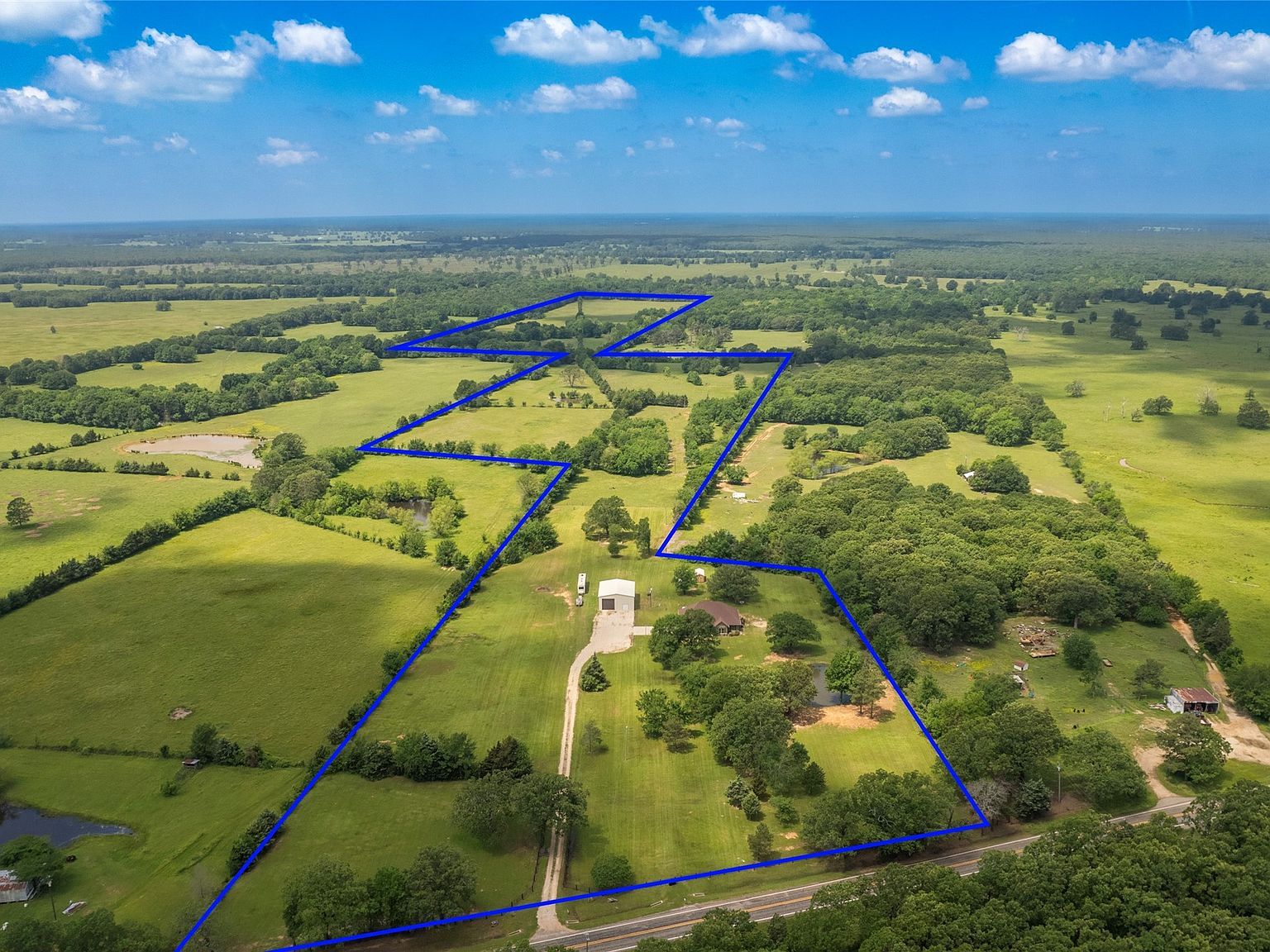 6385 Farm Road 410 N Detroit, TX 75436 - Thumbnail 4