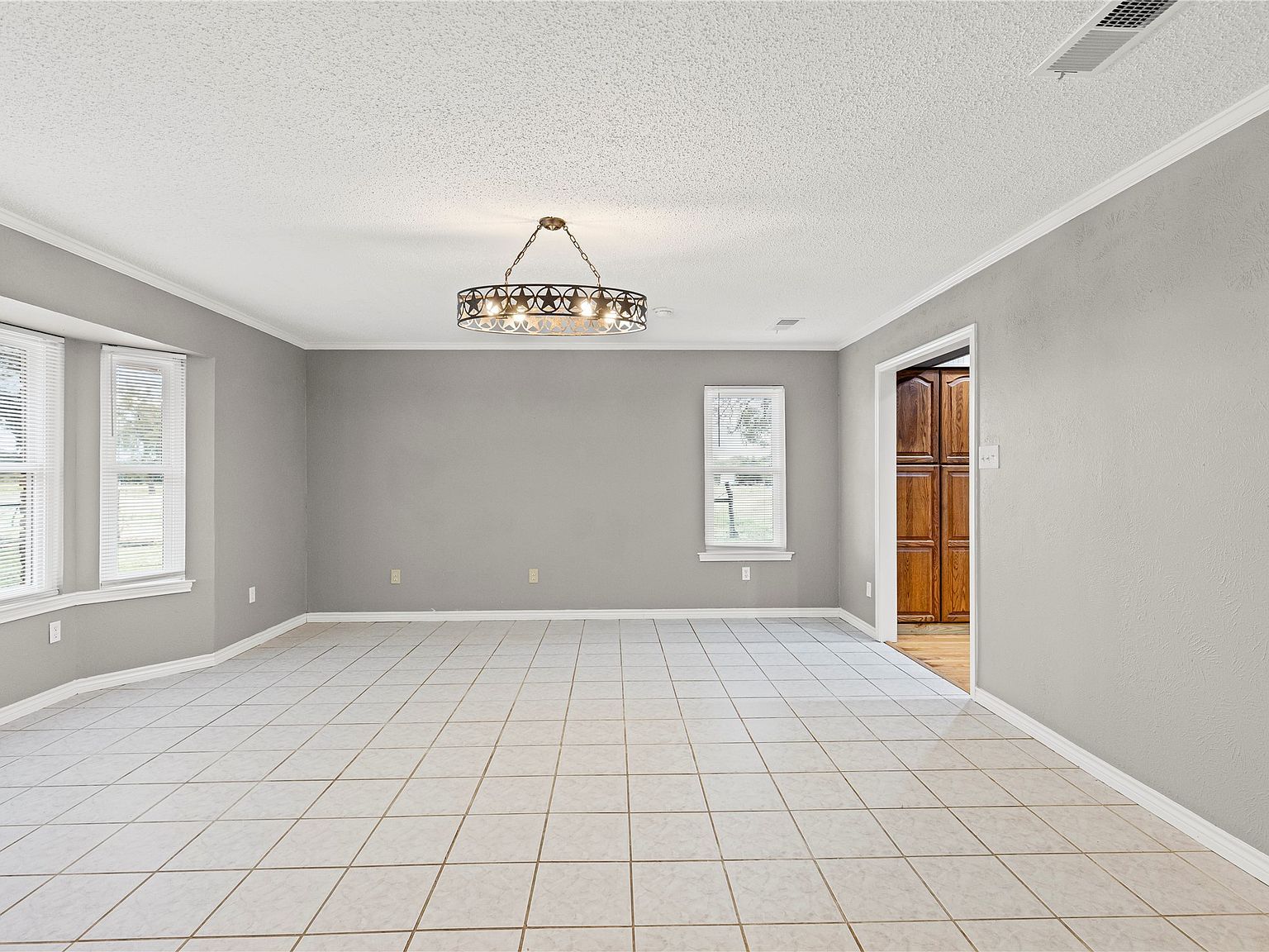 208 County Road 1080 Cooper, TX 75432 - Thumbnail 4