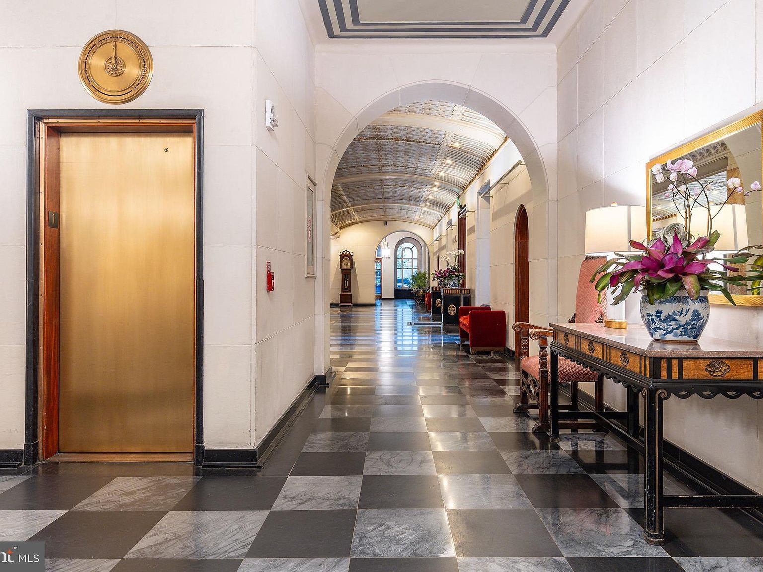 1901 Walnut St #5-E Philadelphia, PA 19103 - Thumbnail 4