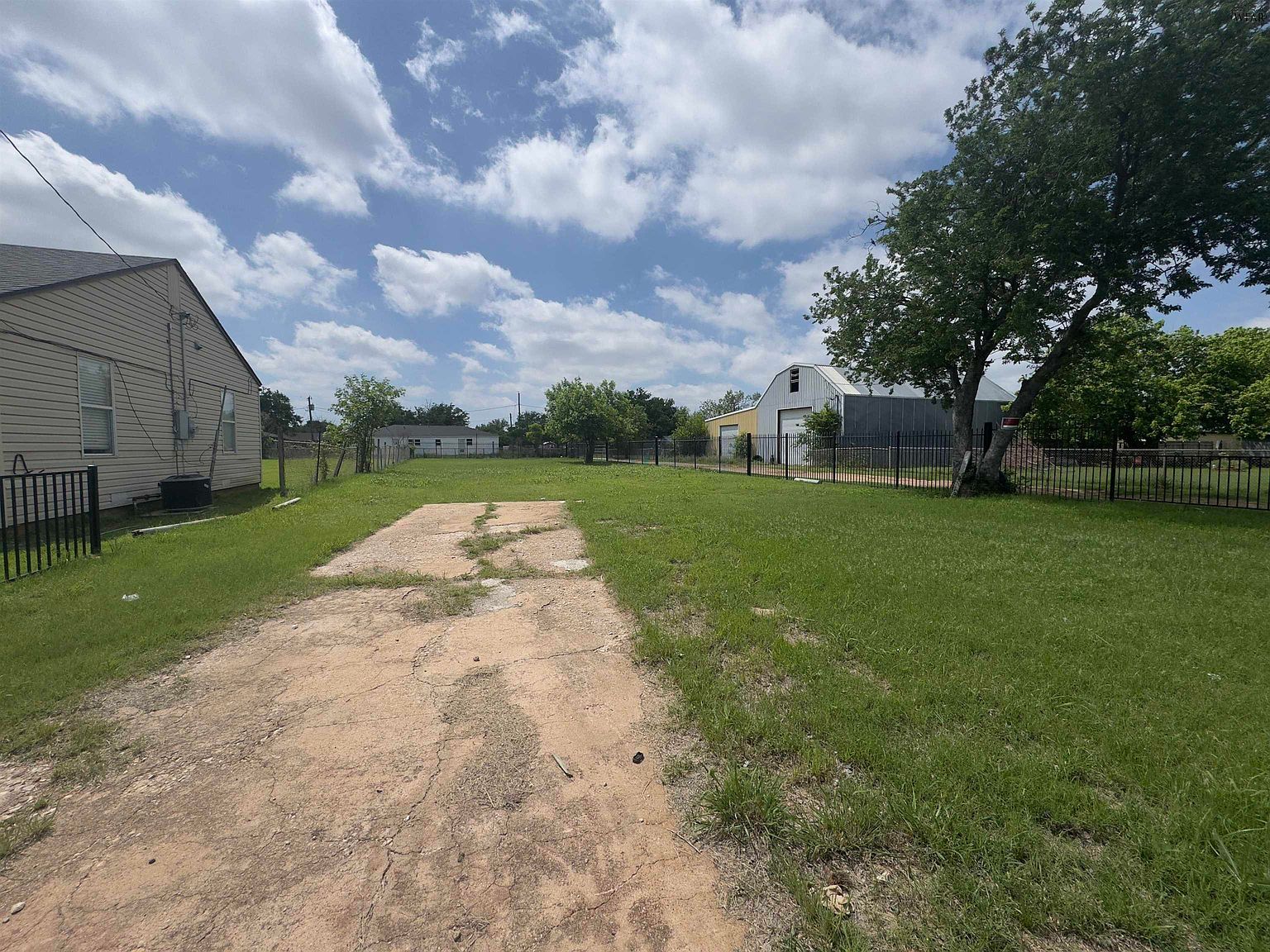3021 Borton St Wichita Falls, TX 76306 - Thumbnail 4