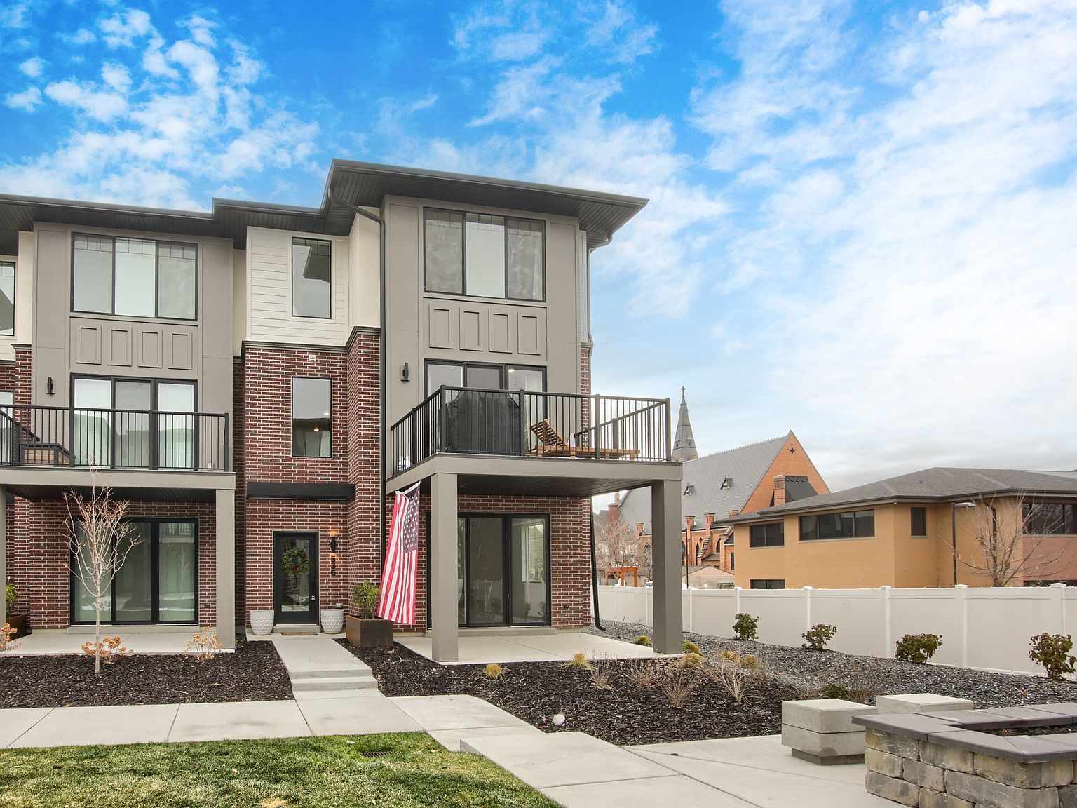 536 E 2360 S Ogden, UT 84401 - Thumbnail 4