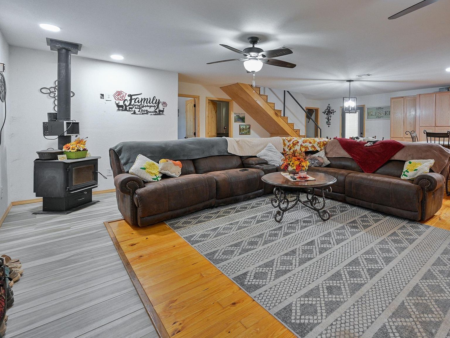 6083 Highway 71 S Cove, AR 71937 - Thumbnail 4