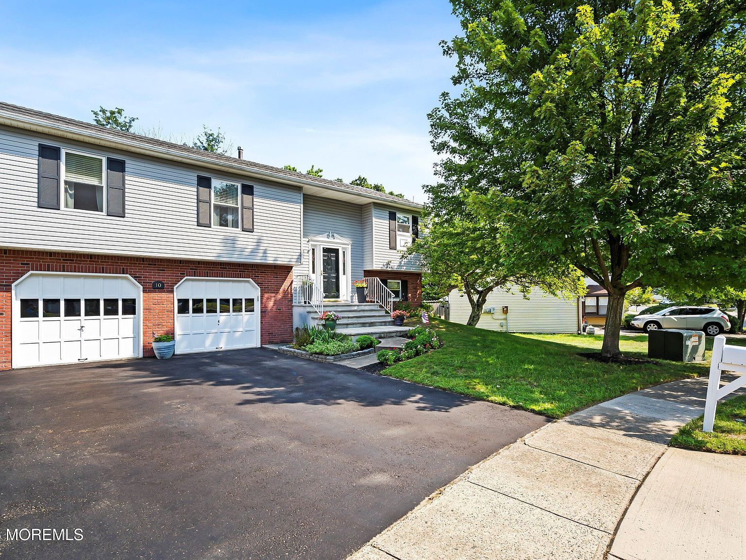 10 Cove Ct Howell, NJ 07731 - Thumbnail 4