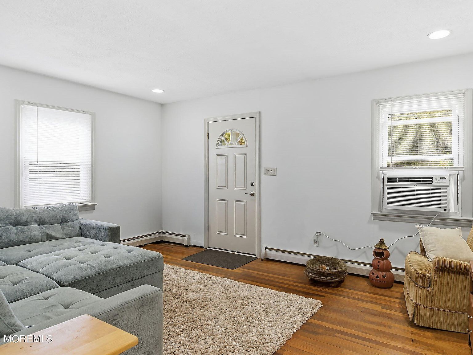 19 Weamaconk Dr Englishtown, NJ 07726 - Thumbnail 4