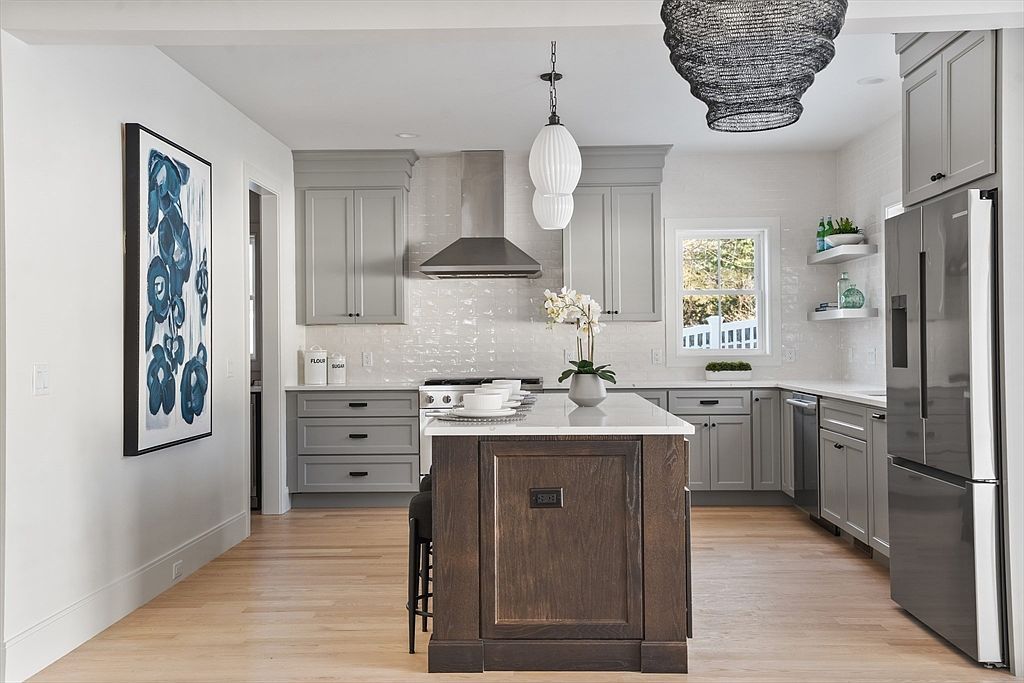 41 Charles St Natick, MA 01760 - Thumbnail 4