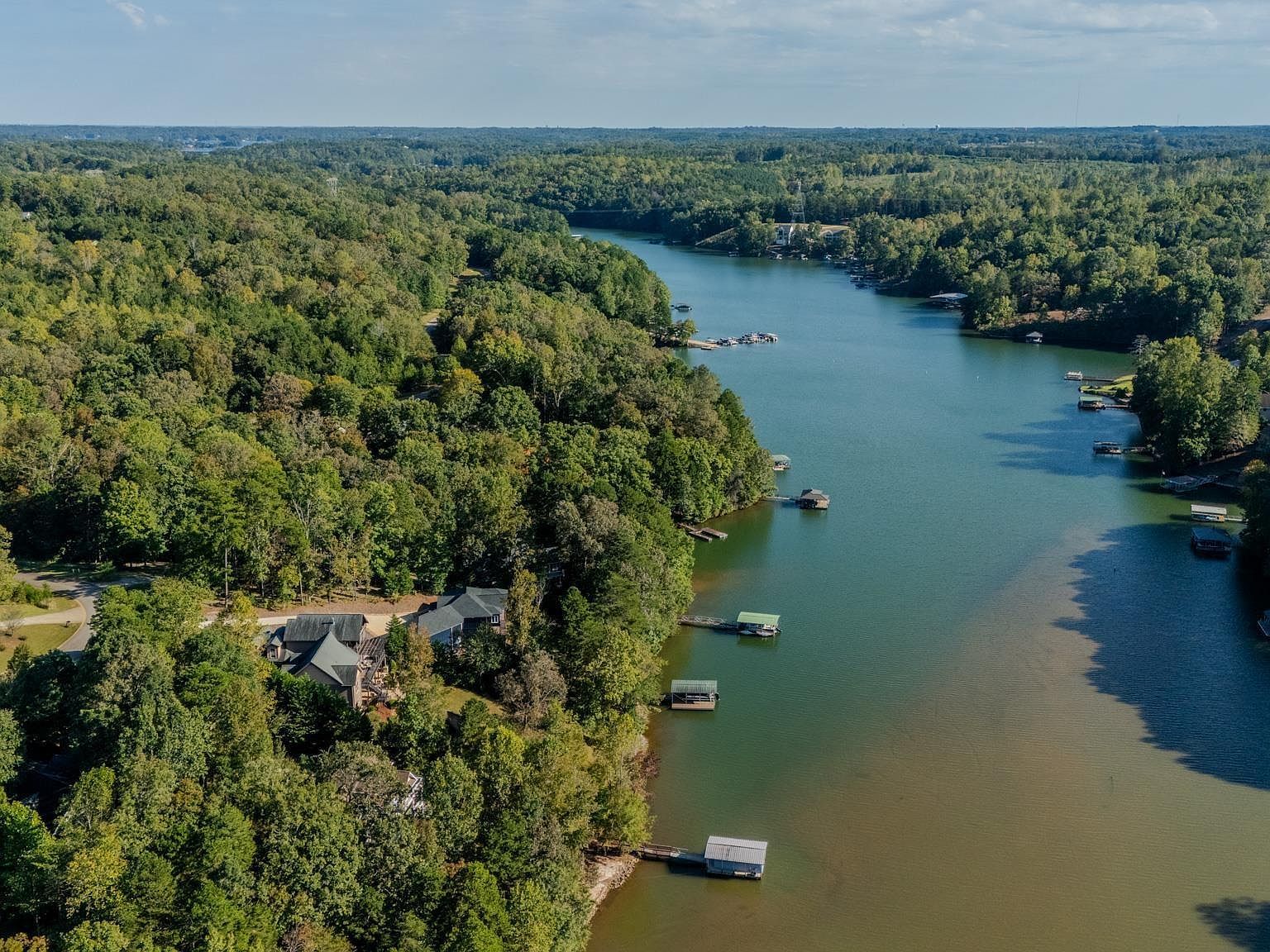 137 W Waters Edge Ln West Union, SC 29696 - Thumbnail 4