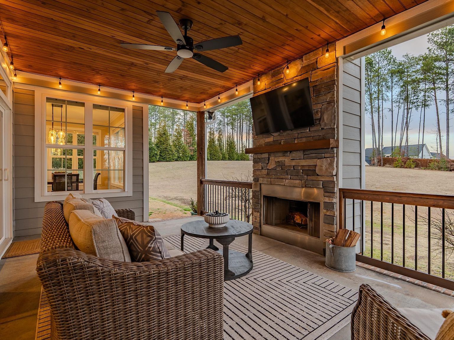 213 Kittansett Ct Taylors, SC 29687 - Thumbnail 4