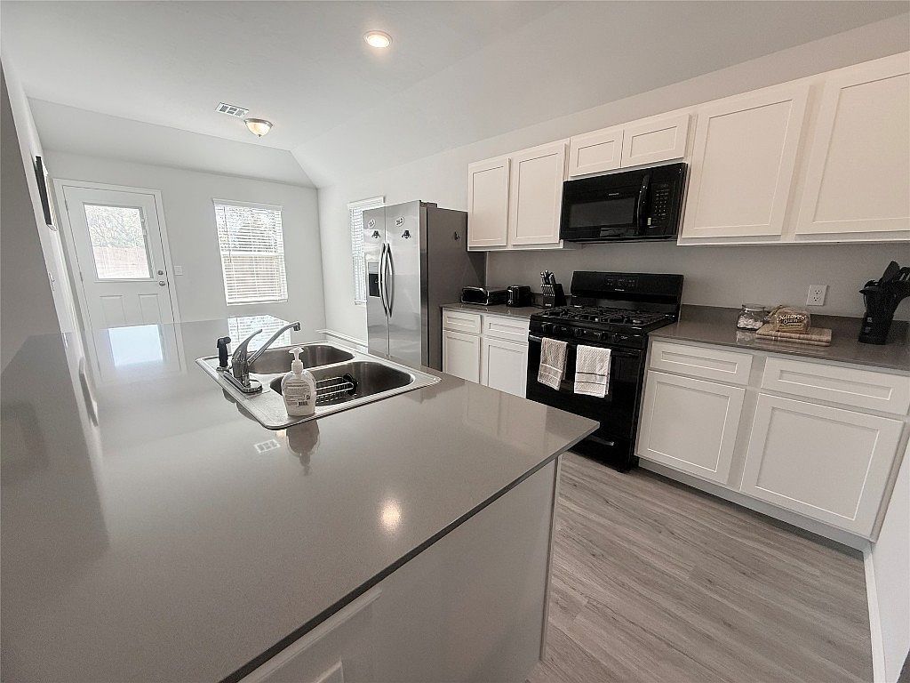 1013 Ichabod Cir Chickasha, OK 73018 - Thumbnail 4