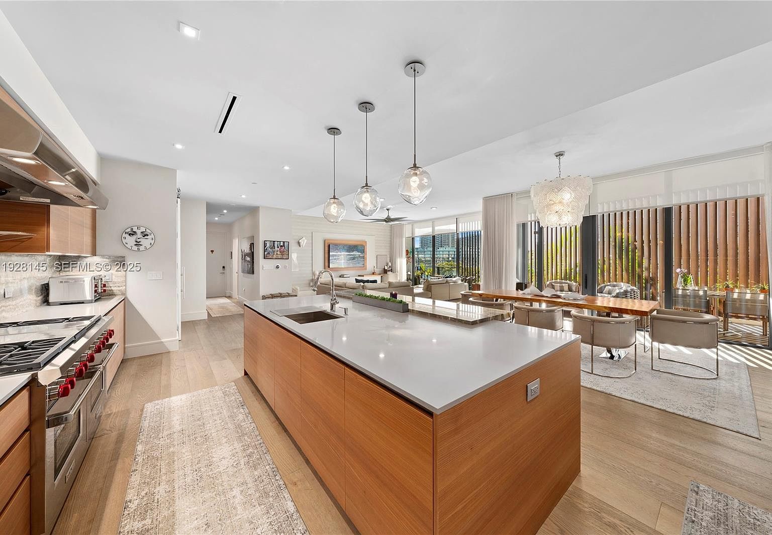 3581 E Glencoe St #403 Miami, FL 33133 - Thumbnail 4