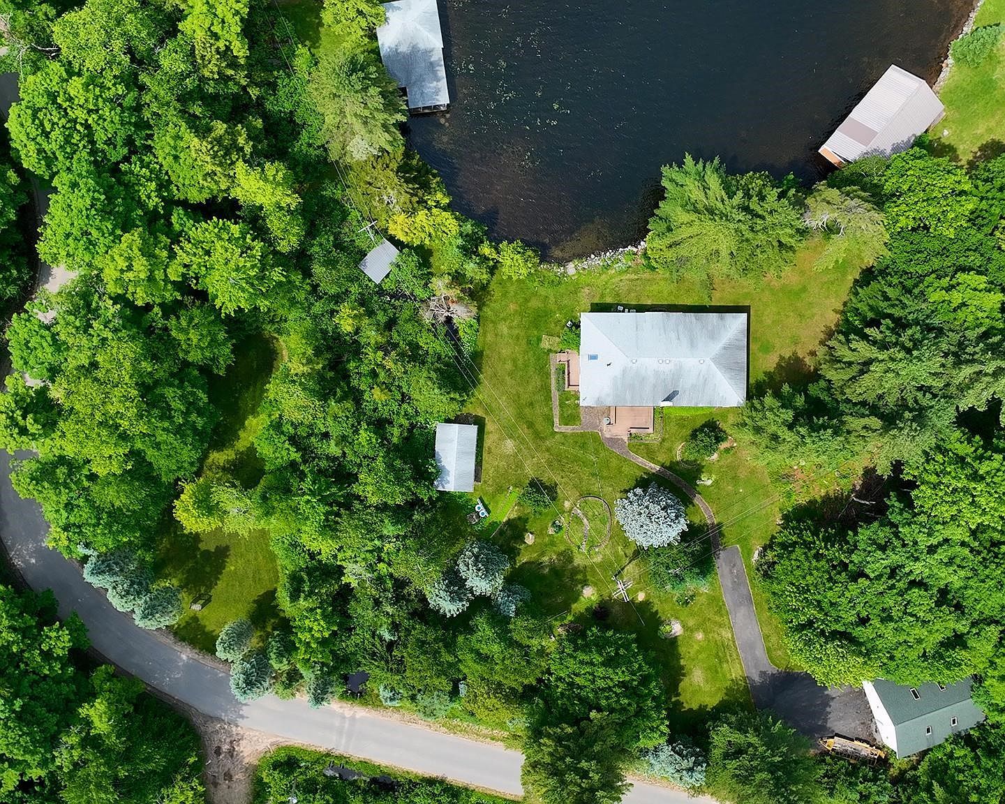 68 Young Rd Saint Regis Falls, NY 12980 - Thumbnail 4