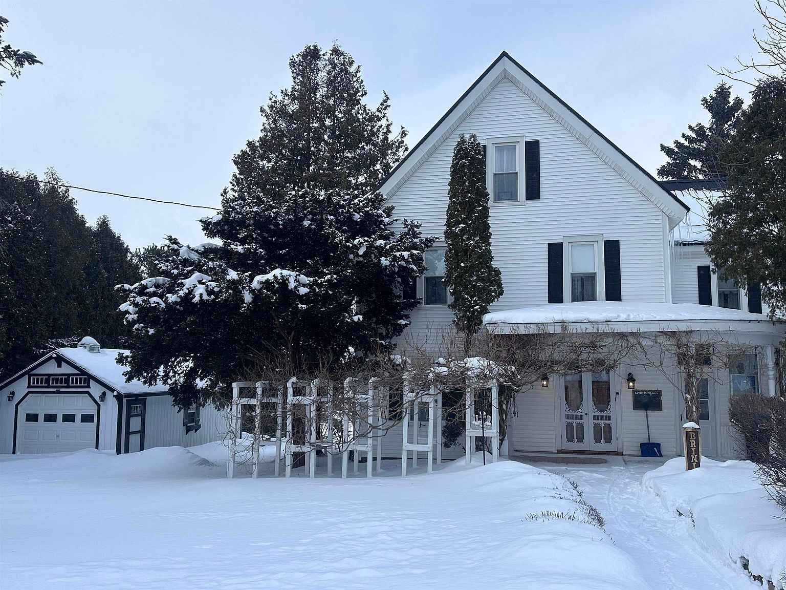 75 Saint Lawrence Ave Waddington, NY 13694 - Thumbnail 4