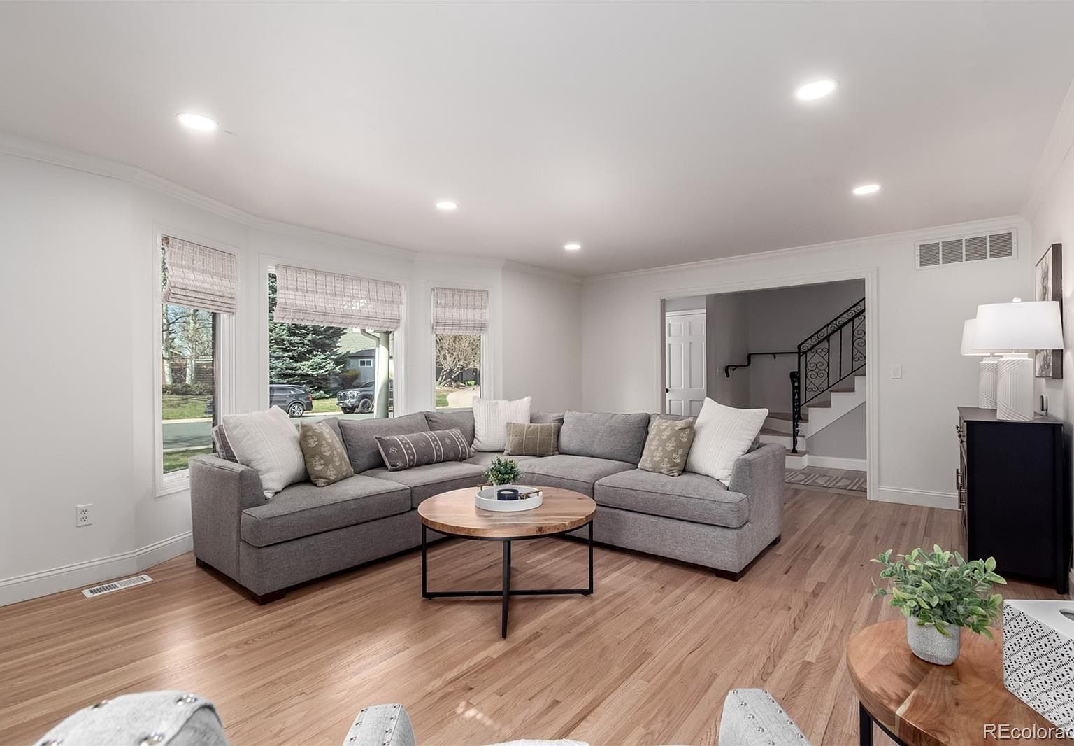 3750 S Hillcrest Dr Denver, CO 80237 - Thumbnail 4