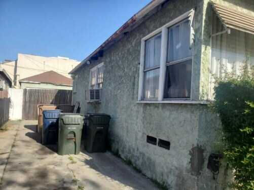 10806 S St Andrews Pl, Los Angeles, CA, USA, 90047 - Thumbnail 4