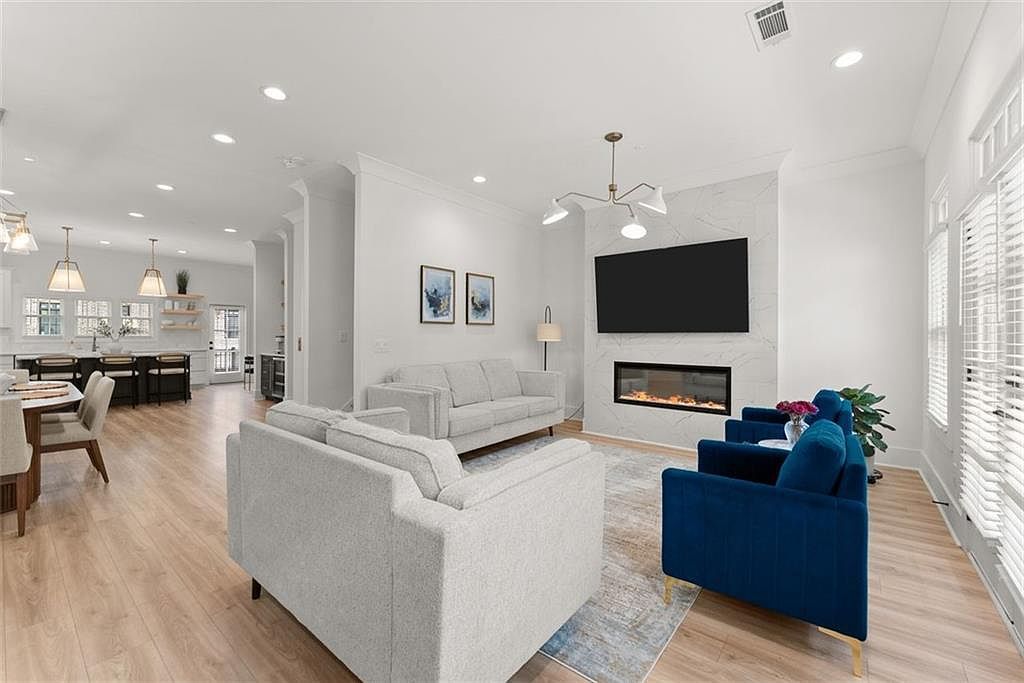 338 Sugarview Rd Sugar Hill, GA 30518 - Thumbnail 4