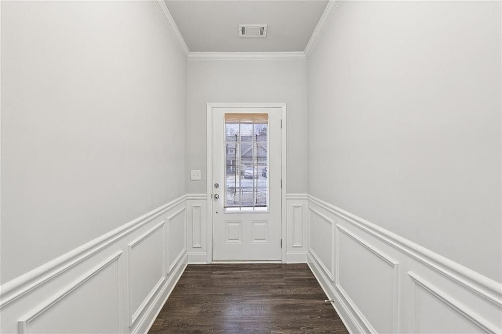 4387 Pleasant Garden Dr SW Gainesville, GA 30504 - Thumbnail 4