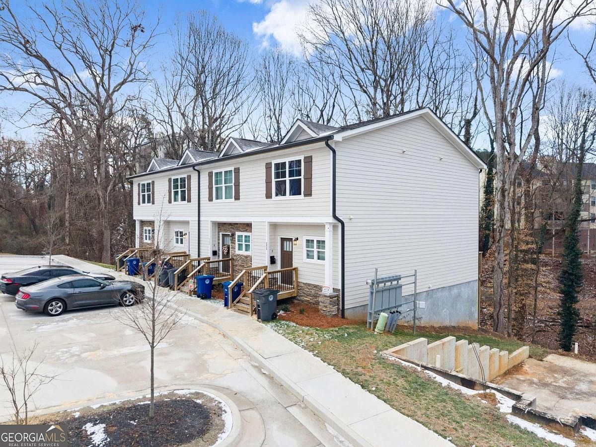 2447 NW Old Thompson Bridge Rd Gainesville, GA 30501 - Thumbnail 4