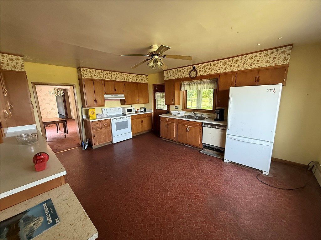 21641 Irish Rd Edinboro, PA 16412 - Thumbnail 4