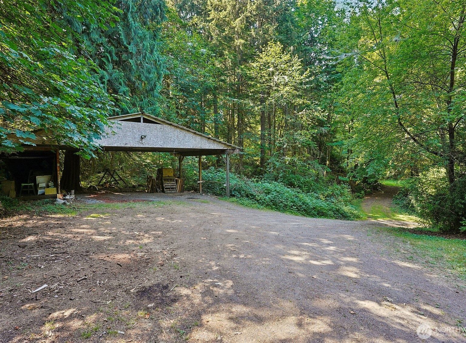 29021 NE 52nd St Carnation, WA 98014 - Thumbnail 4