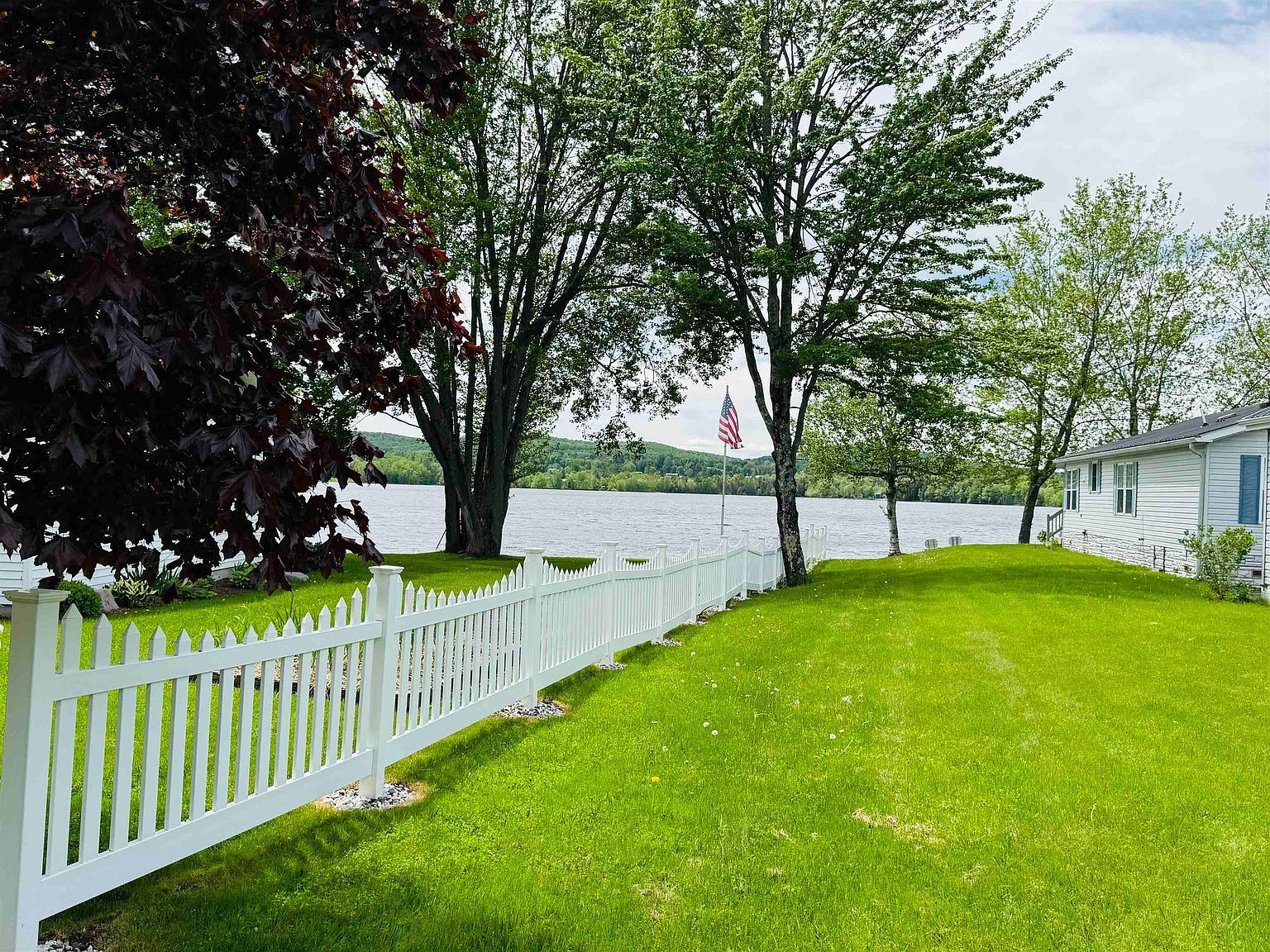 611-4 H Rd Derby, VT 05829 - Thumbnail 4