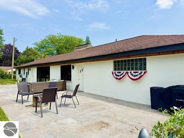 5811 N Luce Rd Alma, MI 48801 - Thumbnail 4