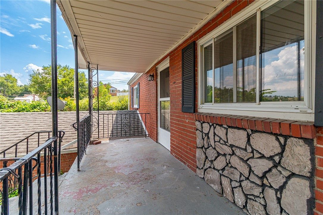 1137 State Route 885 Clairton, PA 15025 - Thumbnail 4