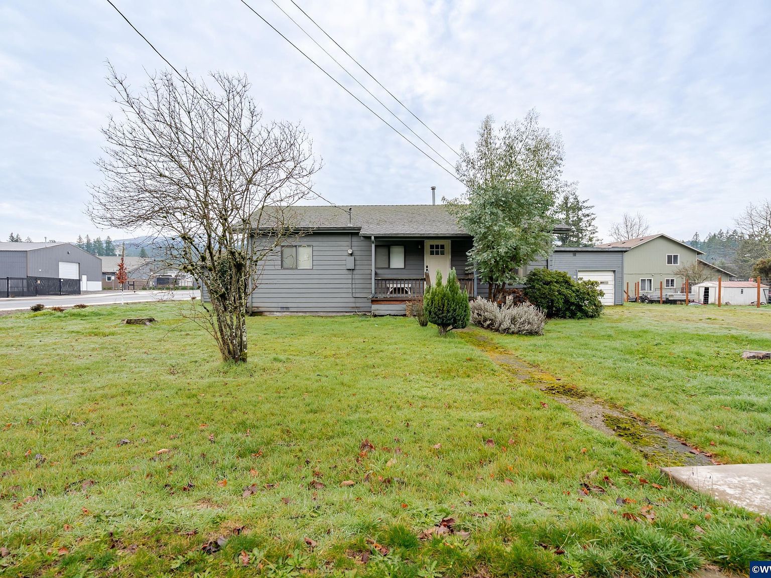 410 SW Broadway St Mill City, OR 97360 - Thumbnail 4