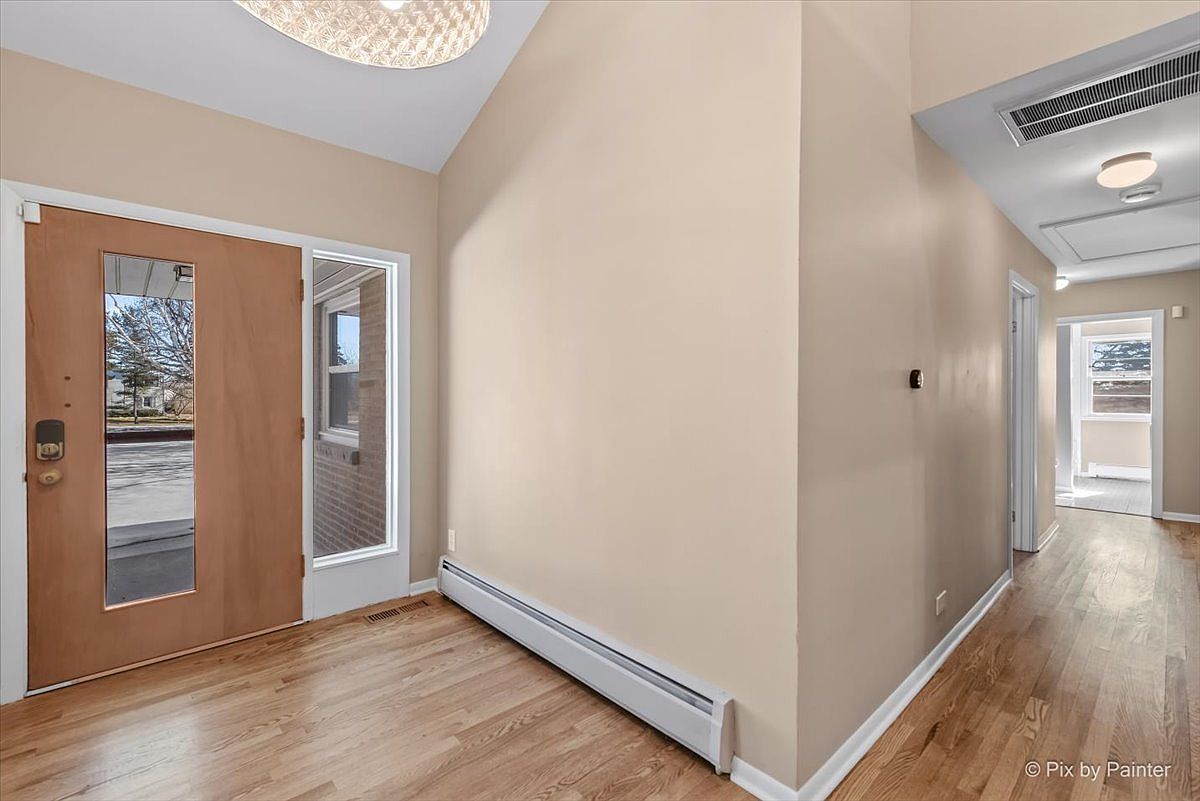 4509 Dean St Woodstock, IL 60098 - Thumbnail 4