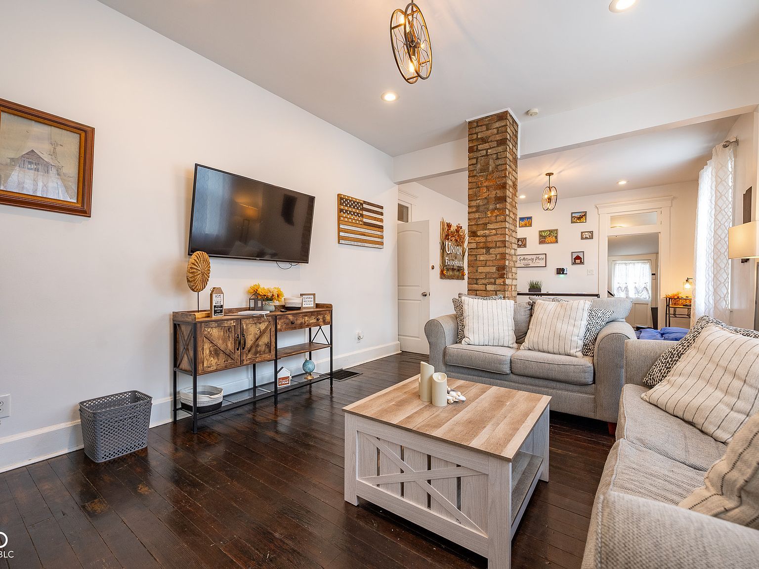 1361 Union St Indianapolis, IN 46225 - Thumbnail 4