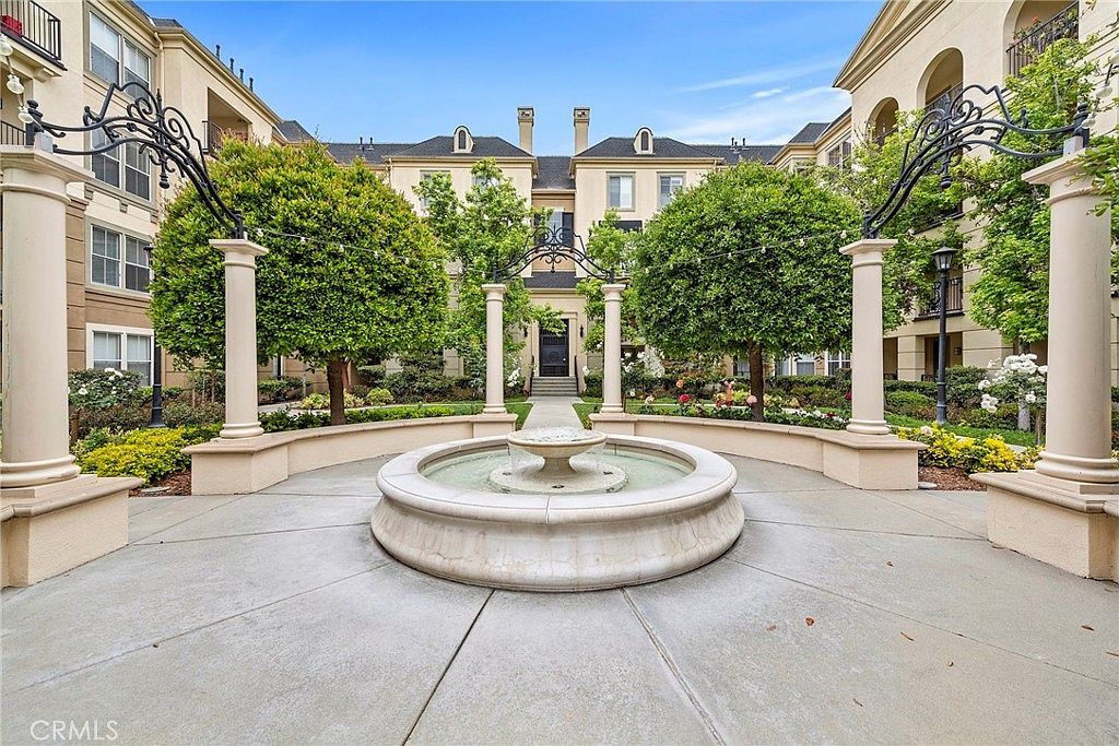 3131 Watermarke Pl Irvine, CA 92612 - Thumbnail 4