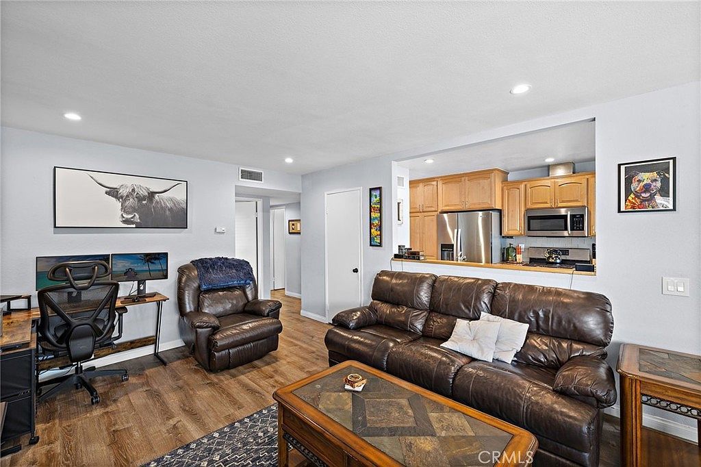 26158 Via Pera Mission Viejo, CA 92691 - Thumbnail 4