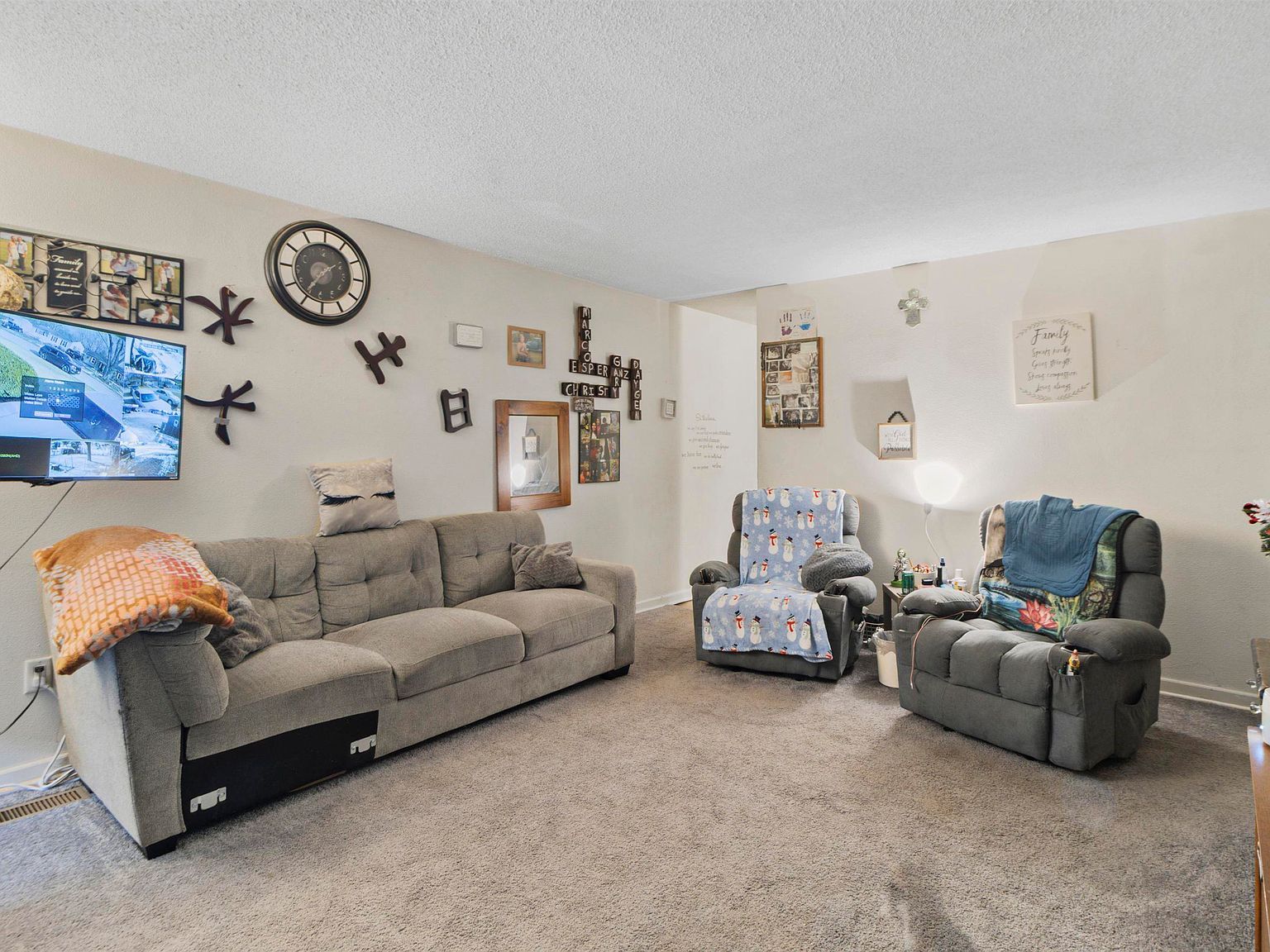 1490 Meadow Dr Galesburg, IL 61401 - Thumbnail 4