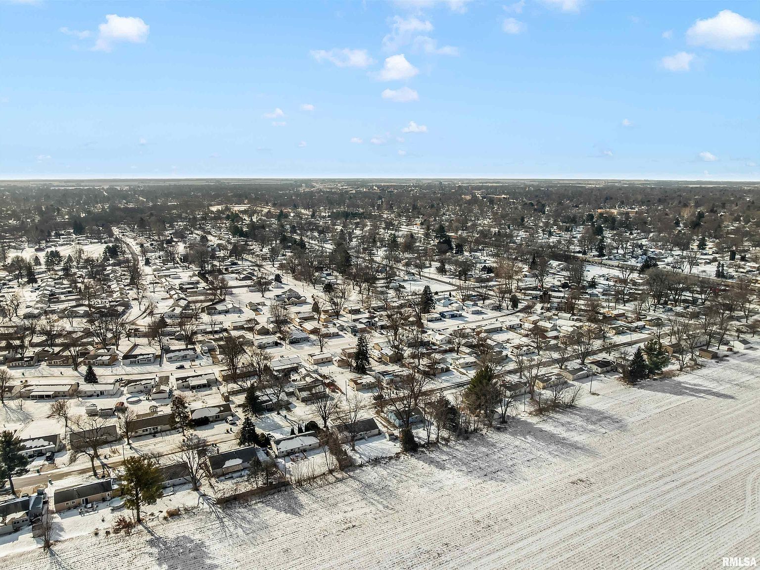 1241 Garden Ln Galesburg, IL 61401 - Thumbnail 4