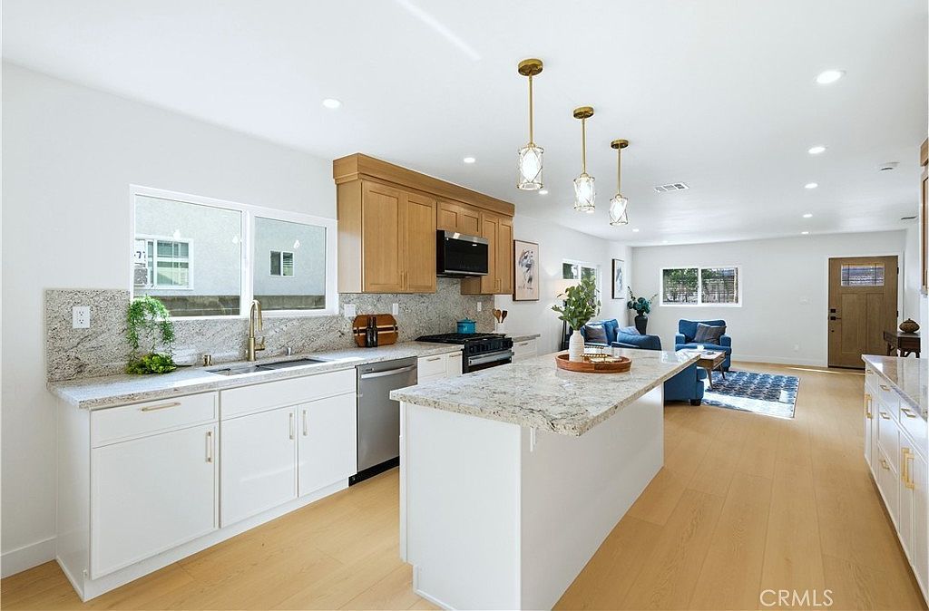 5104 8th Ave Los Angeles, CA 90043 - Thumbnail 4