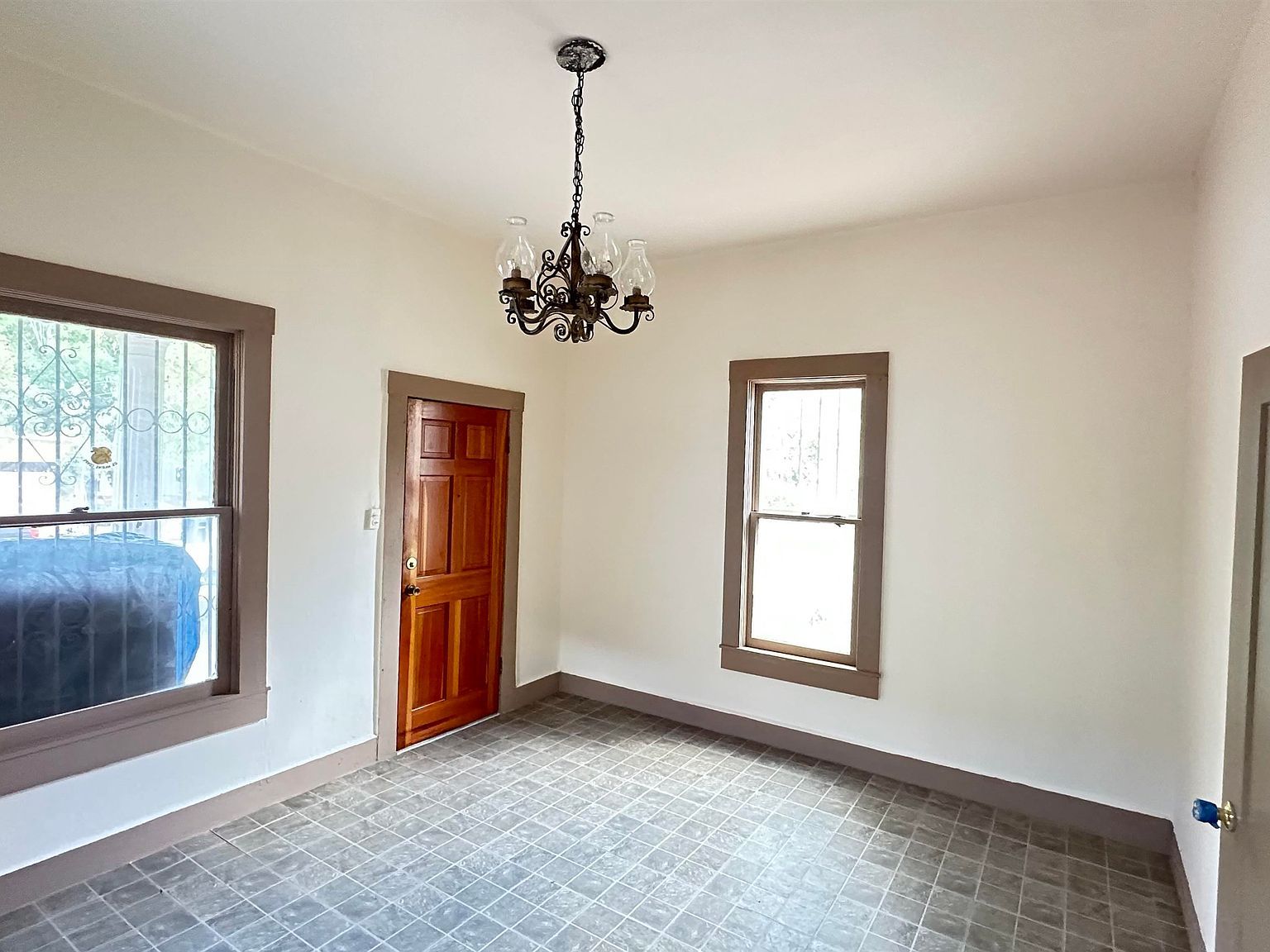 1515 Garcia St Laredo, TX 78040 - Thumbnail 4