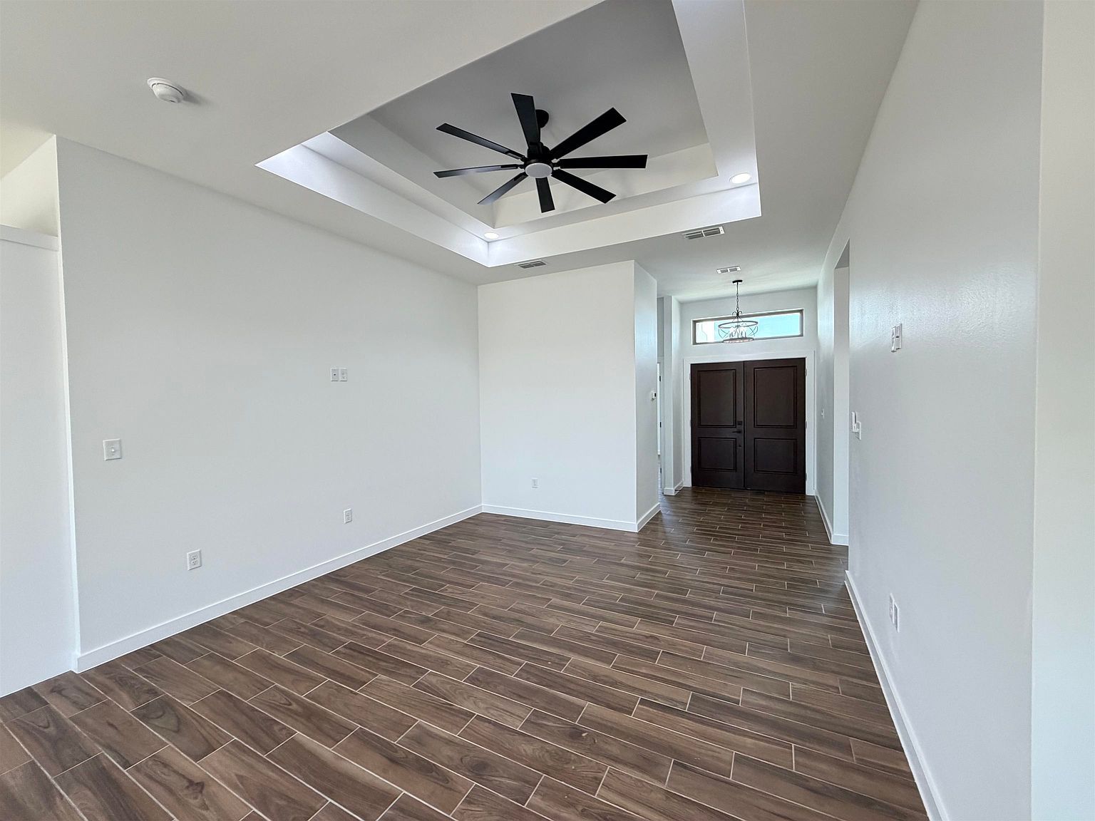 5129 Nispero Ln Laredo, TX 78046 - Thumbnail 4