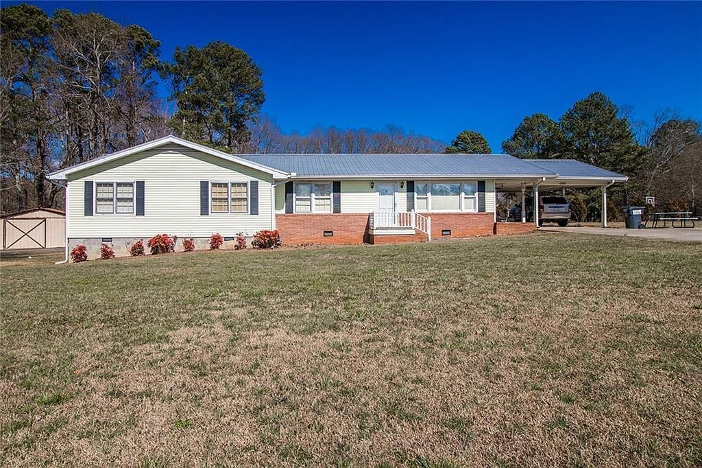 4302 Franklin Goldmine Rd Cumming, GA 30028 - Thumbnail 4