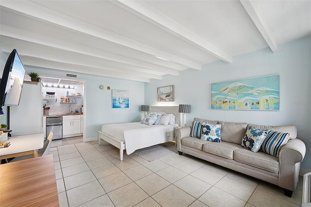 611 Destiny Dr Ruskin, FL 33570 - Thumbnail 4