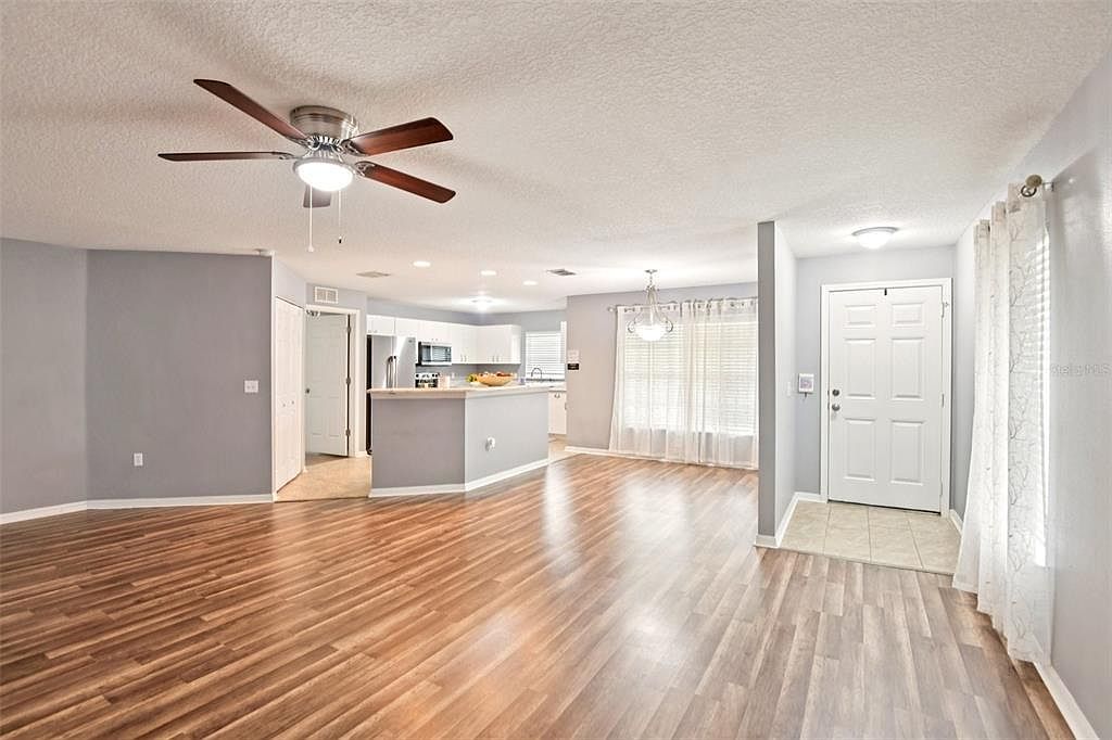 2310 Pleasure Run Dr Ruskin, FL 33570 - Thumbnail 4